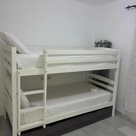 Camorreto & Pool Apartment