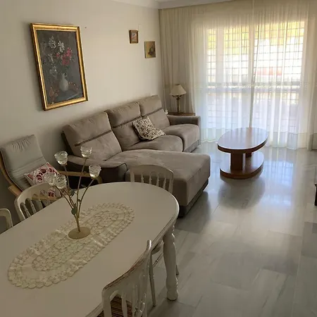 Camorreto & Pool Apartment